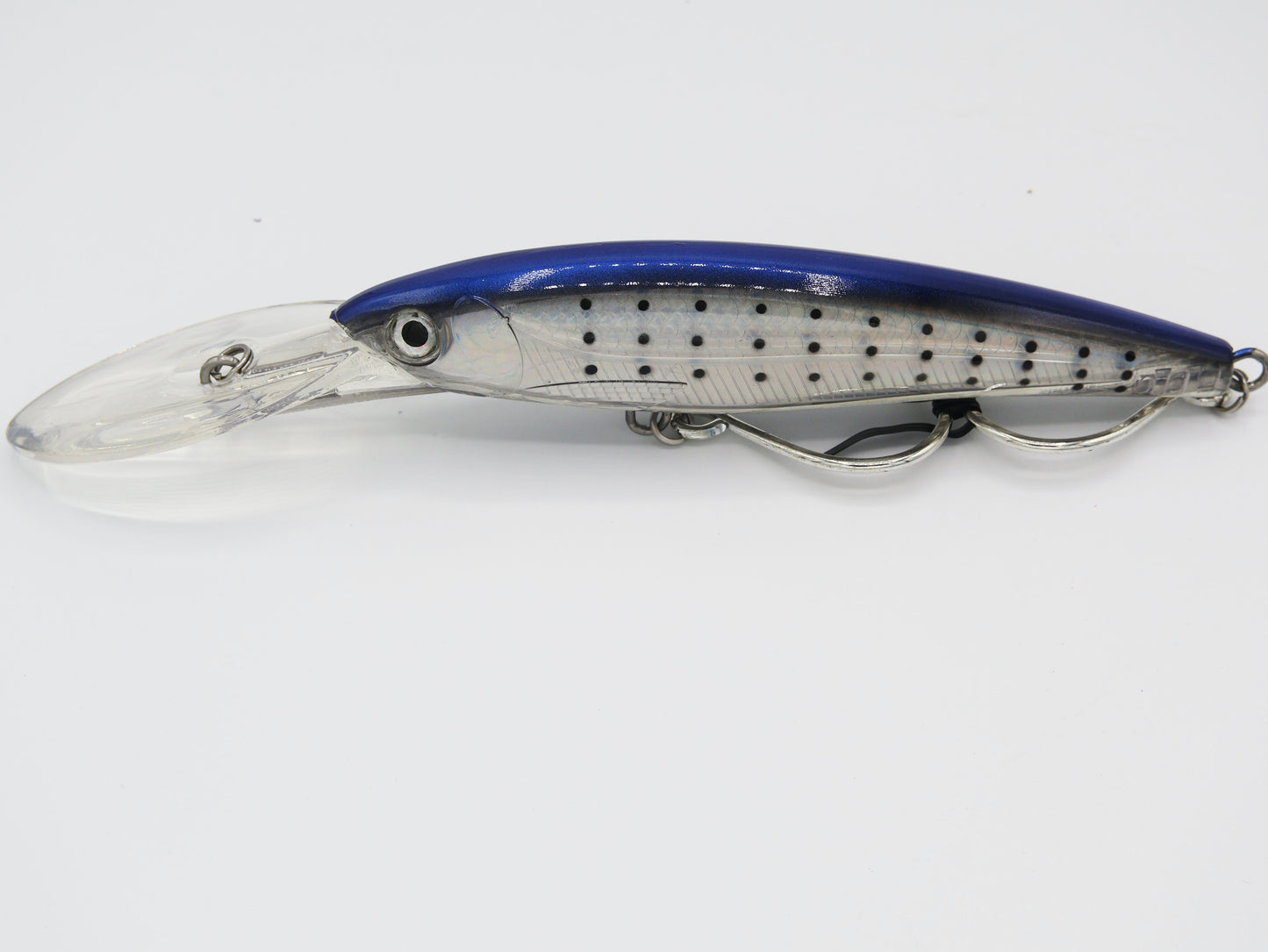 Deep Dive Trolling Lure - Dives to about 27 feet