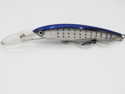 Deep Dive Trolling Lure - Dives to about 27 feet