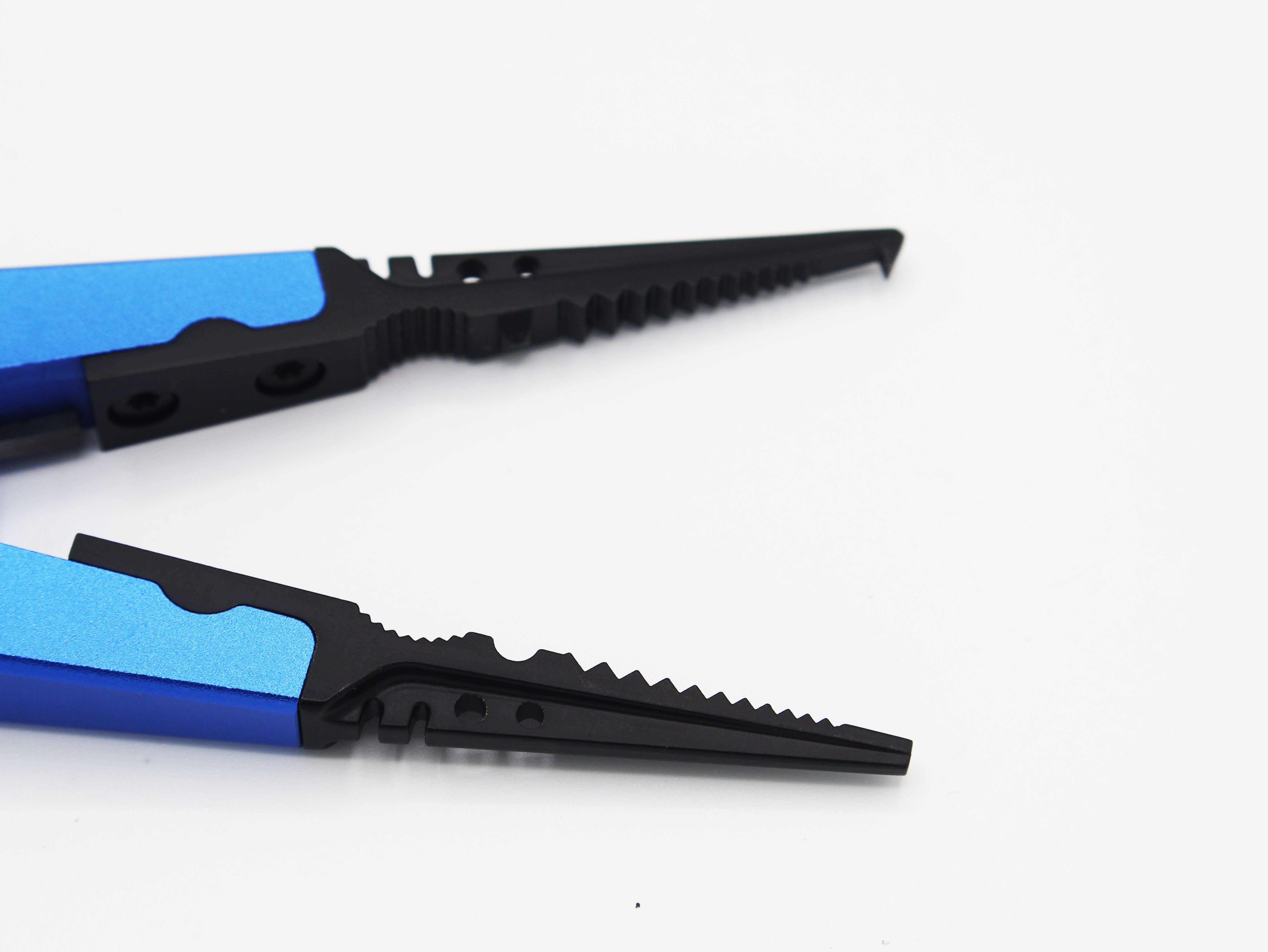 TAQL Aluminum Fishing Pliers – Saltwater Line Cutters & Hook